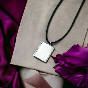 Todo Necklace